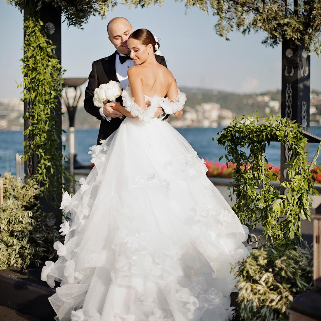 Öykü Çağın & İzzet Tüzmen