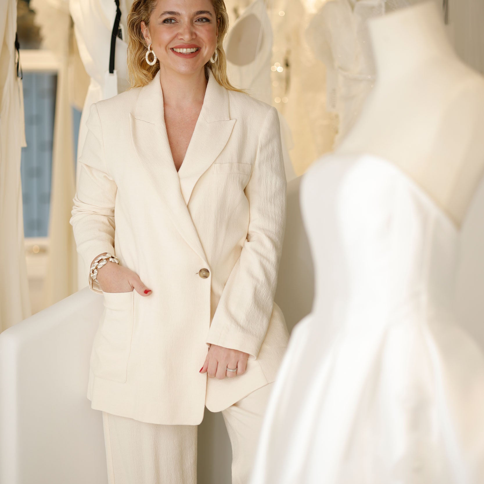 Royal Blowjob porno video Chiroyli sikilgan xola porno